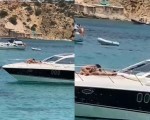 Rich guy sucked off on a boat